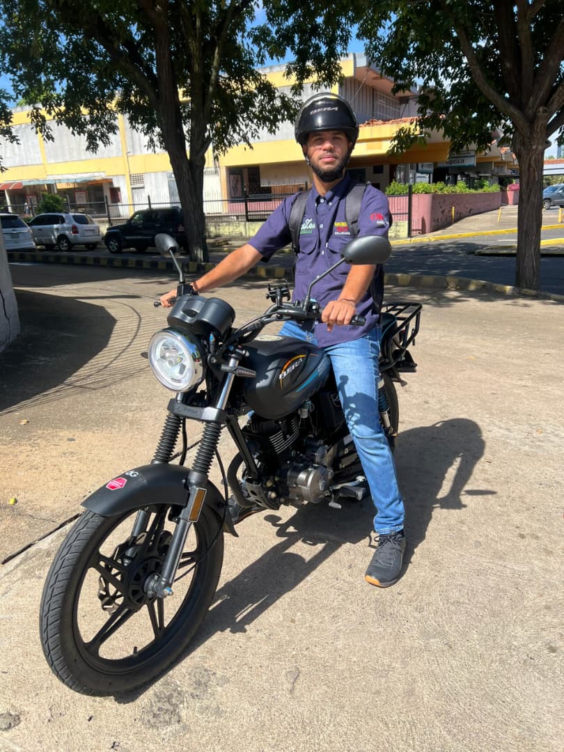 Alquiler temporal Alfa Motors FX