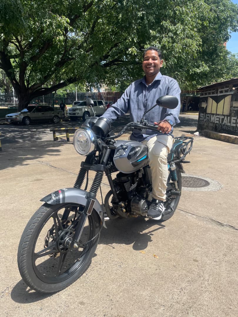 Alquiler temporal Alfa Motors FX