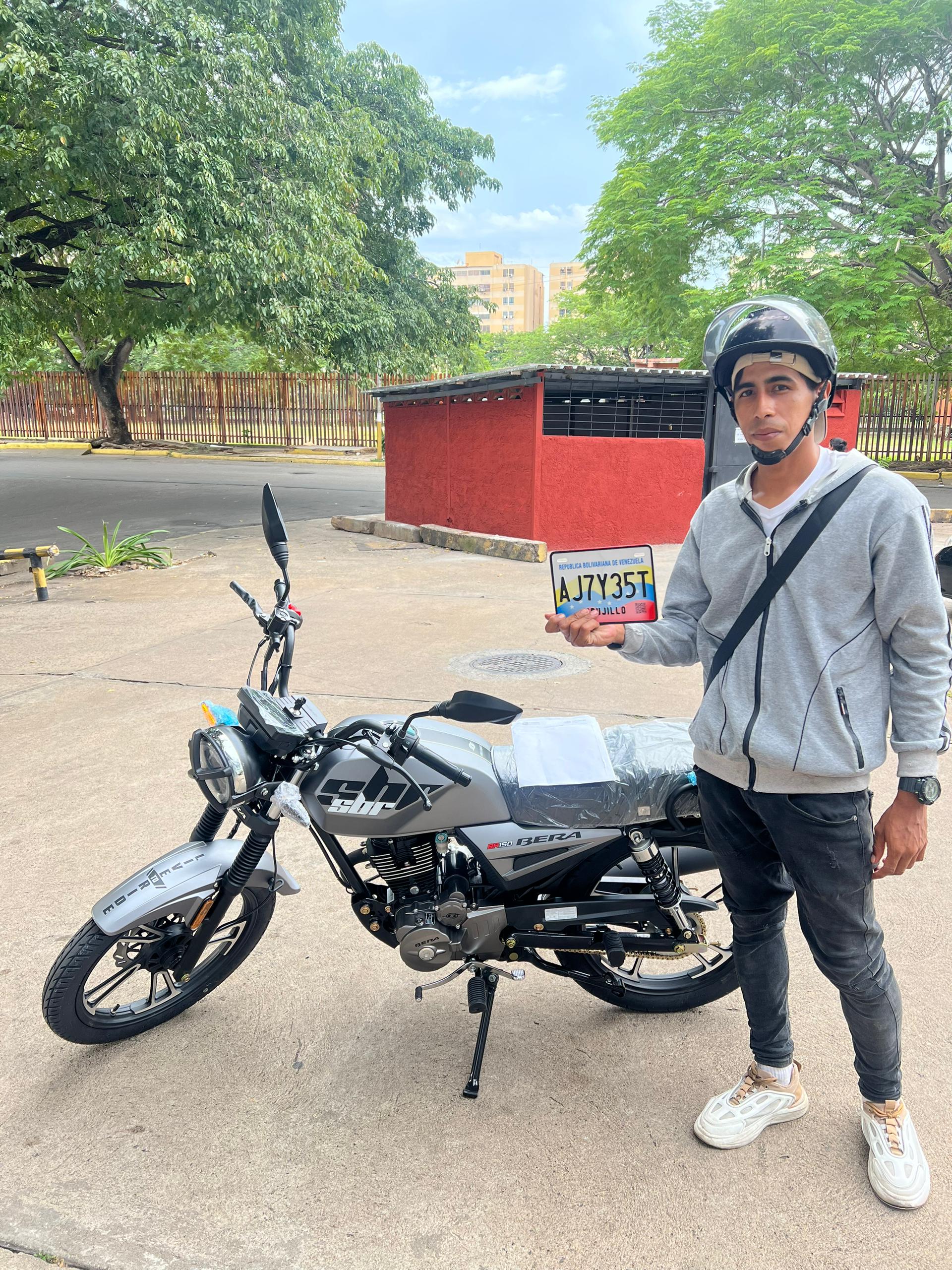 Cliente Alfa Motors FX