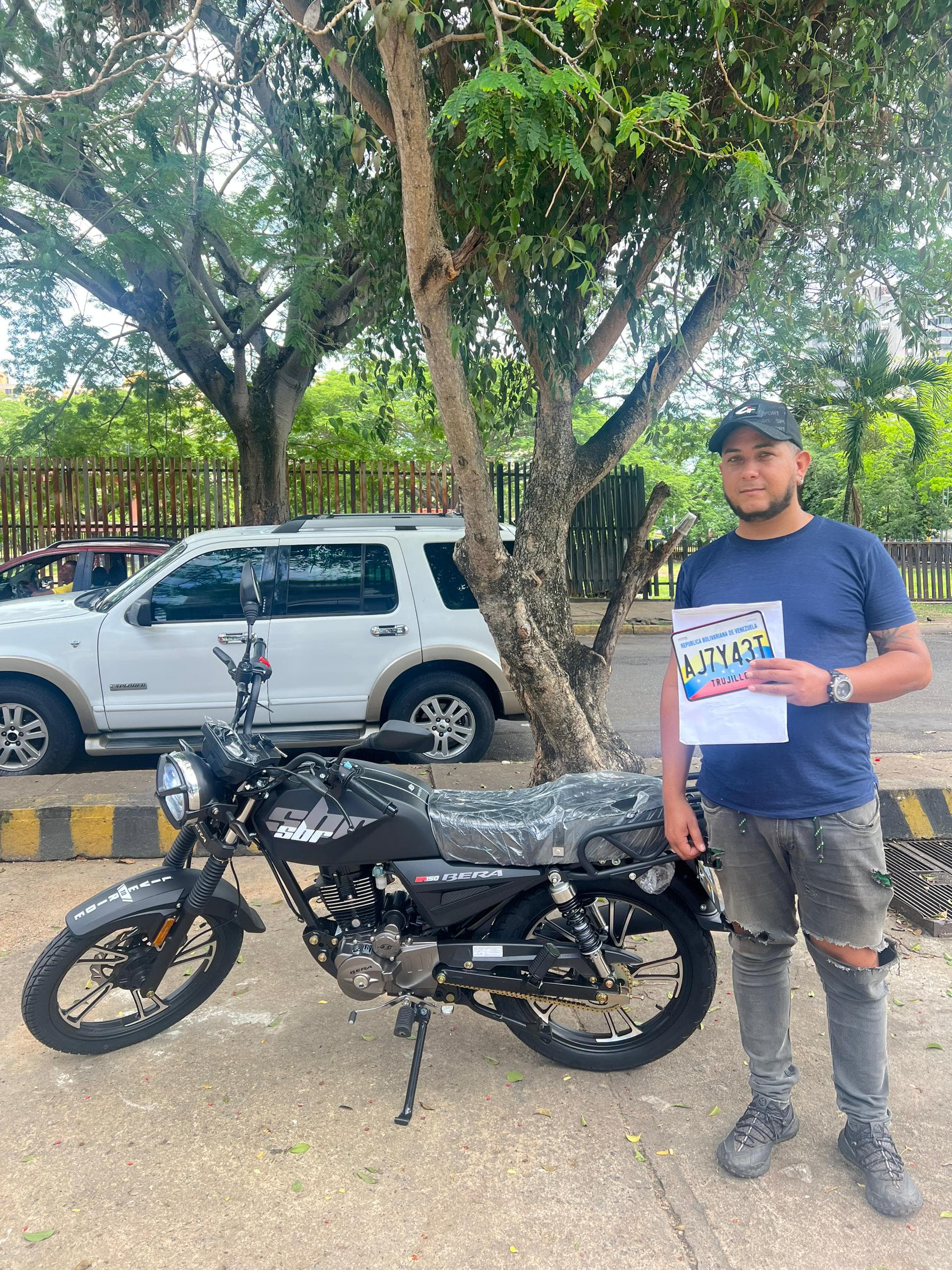 Herrera Lezama Dennys Jose