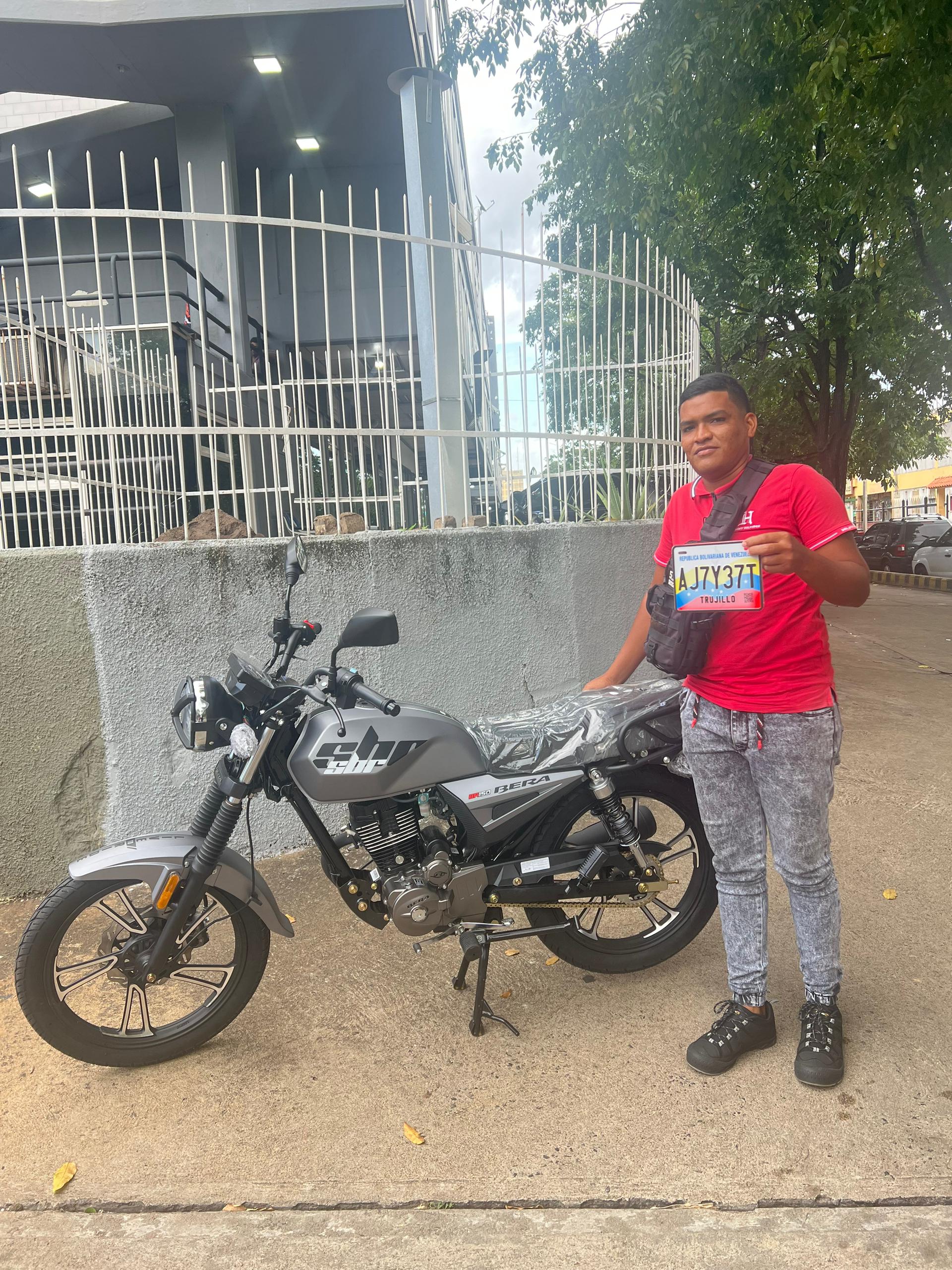 Cliente Alfa Motors FX