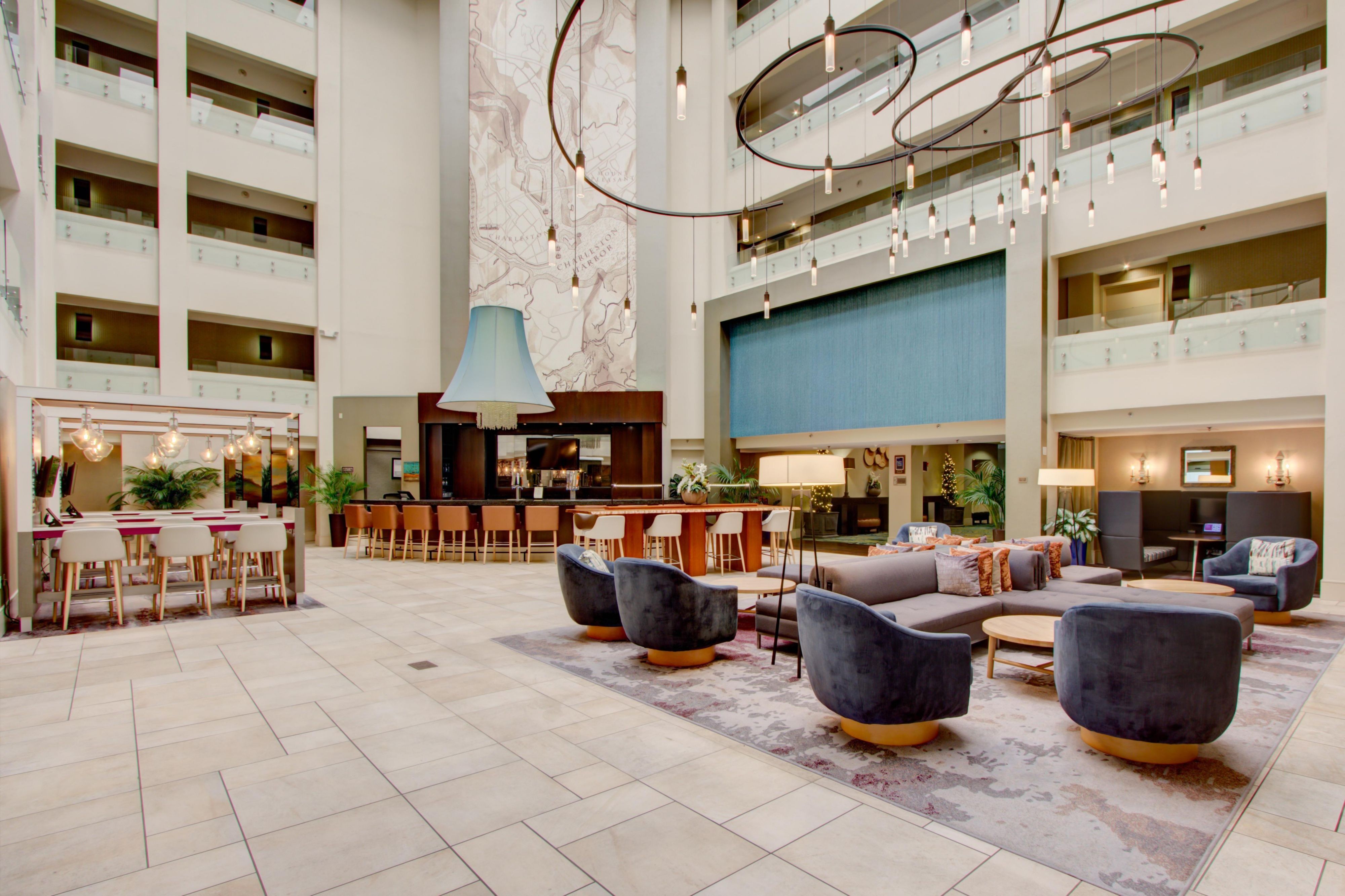 Crowne Plaza Charleston interior 2