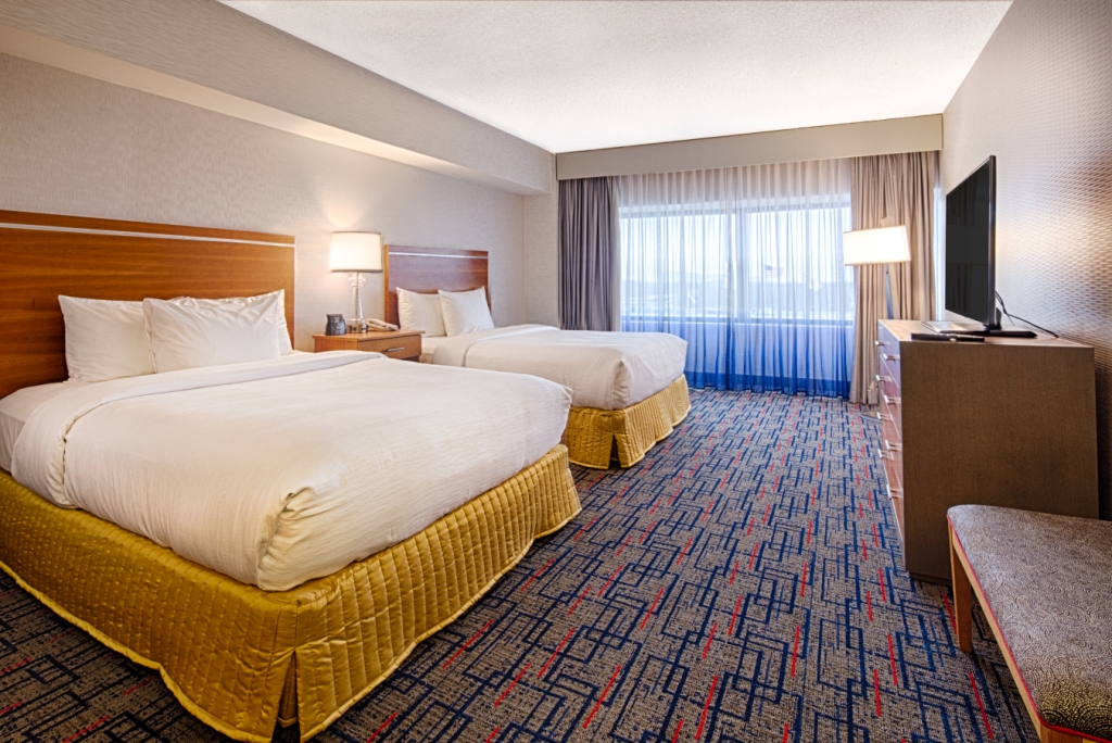 Embassy Suites O'Hare interior 4