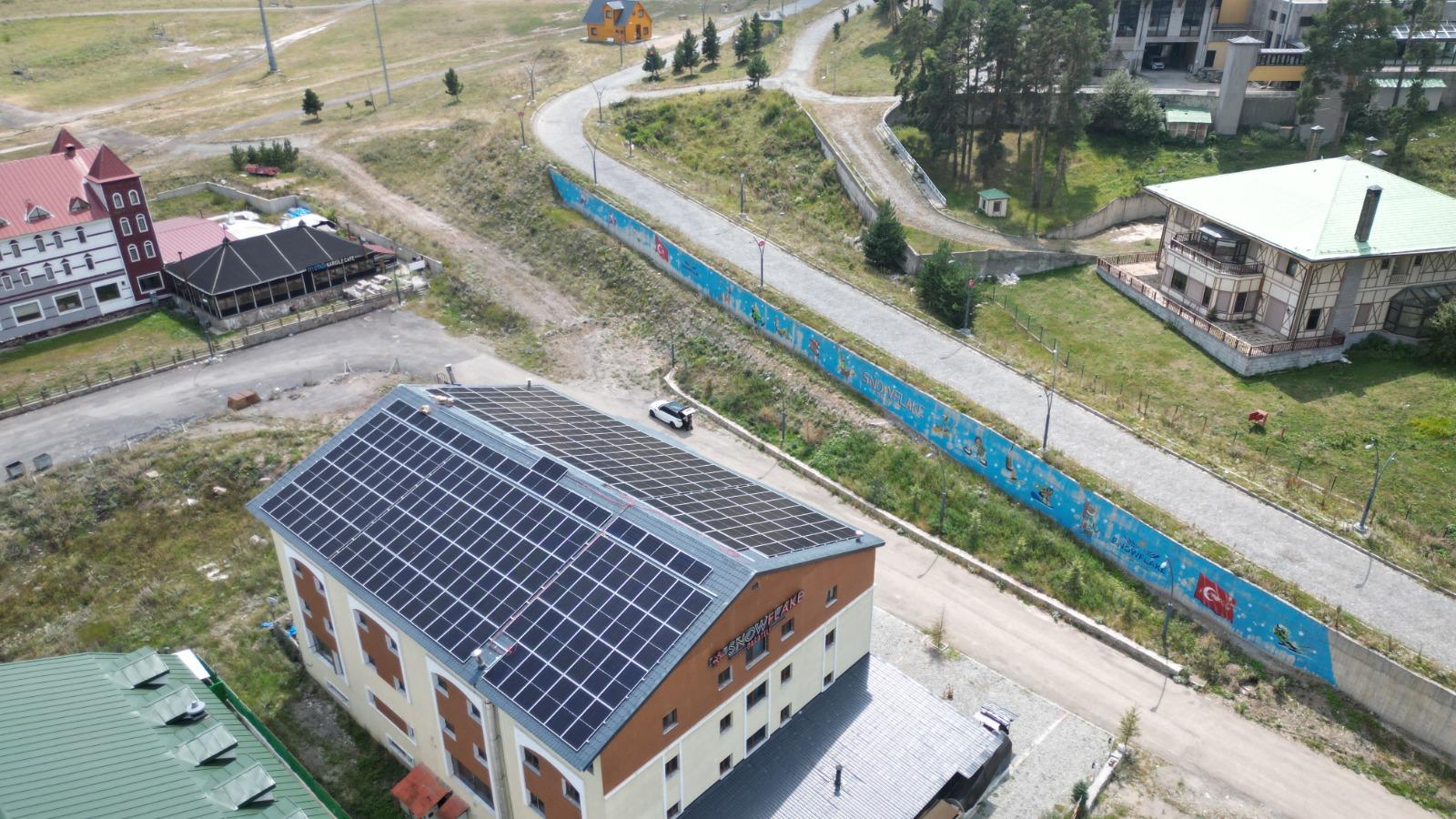 Snowflake Dağ Oteli & SPA Otel 130 kWp Çatı Güneş Enerji Santrali