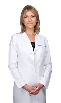 Dr. Amanda Sergay MD - Board Certified Dermatologist Tampa Florida