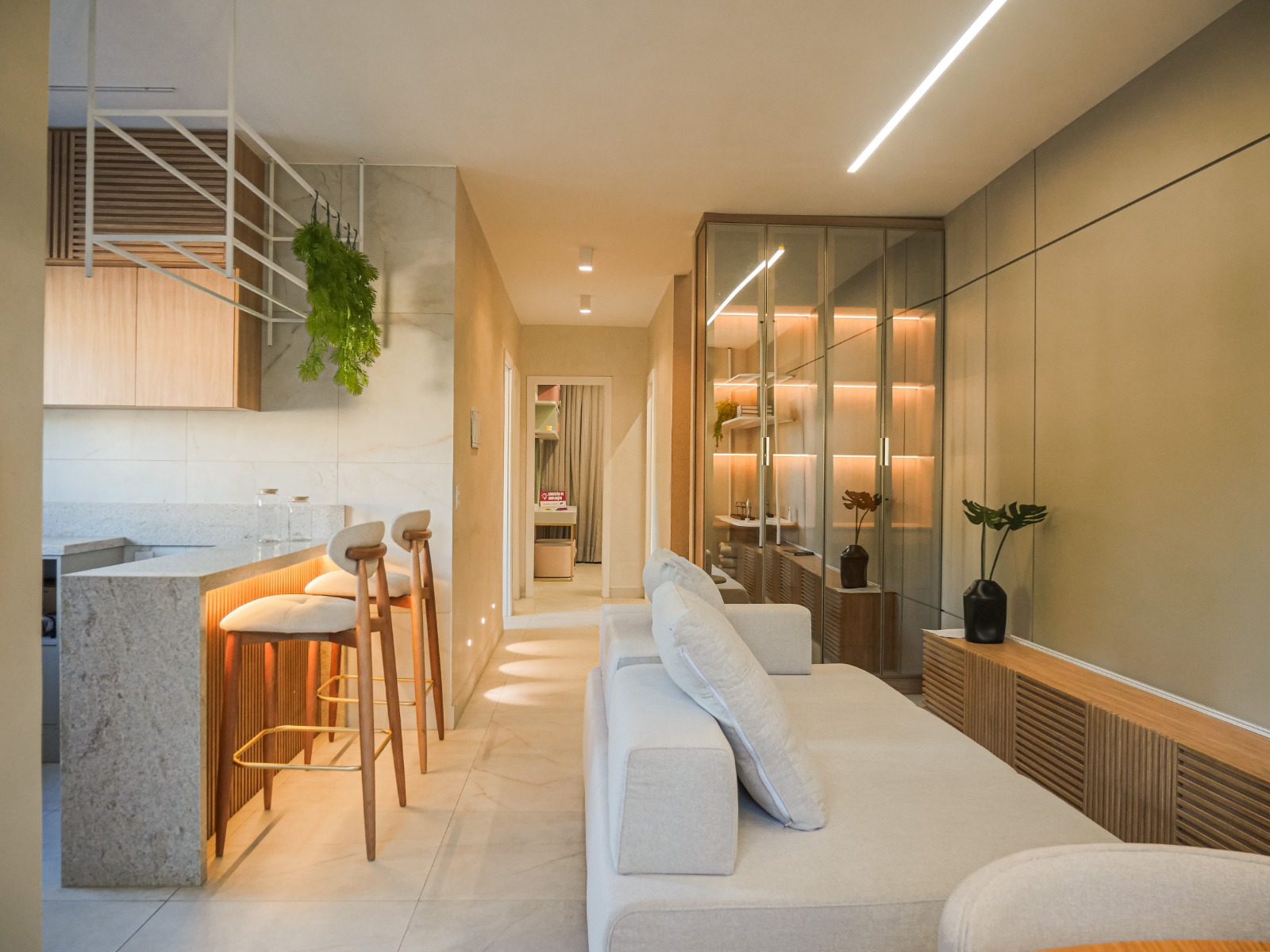 Apartamento decorado - Área de serviço organizada