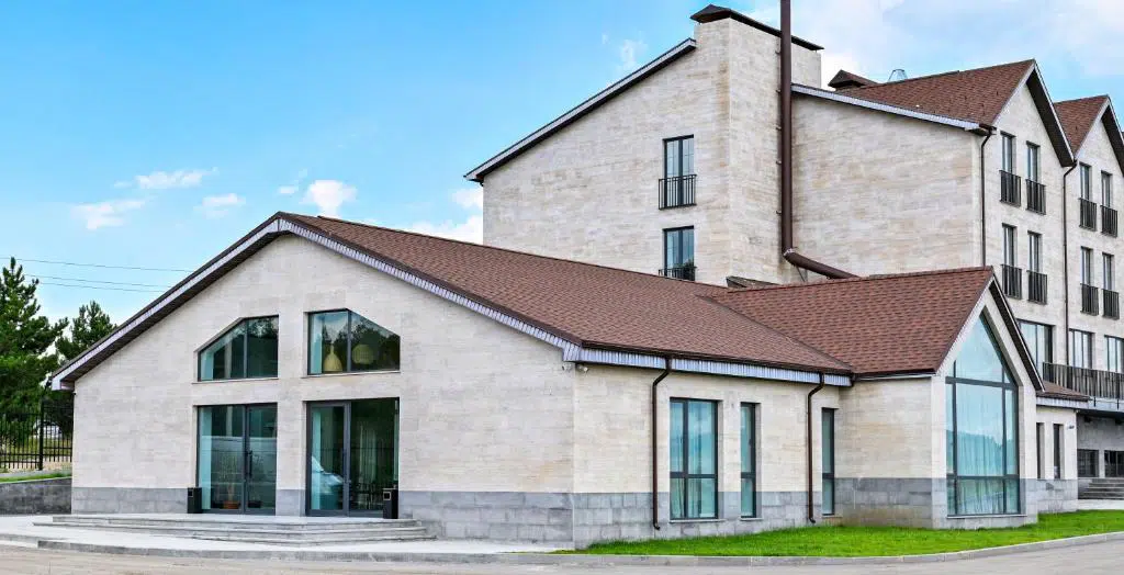 Stonehenge Hotel