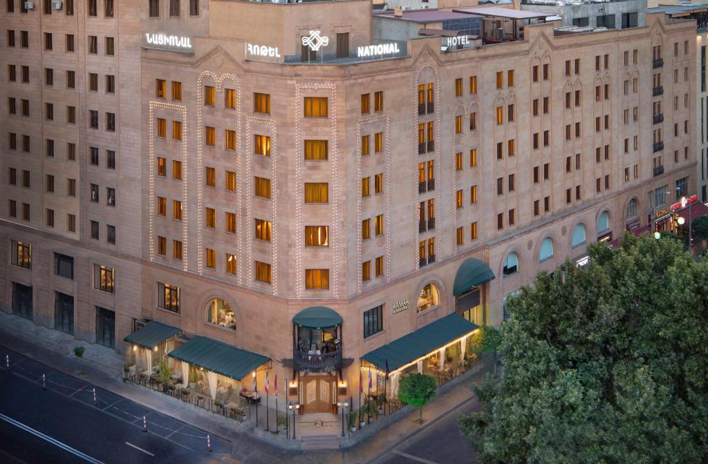 National Hotel
