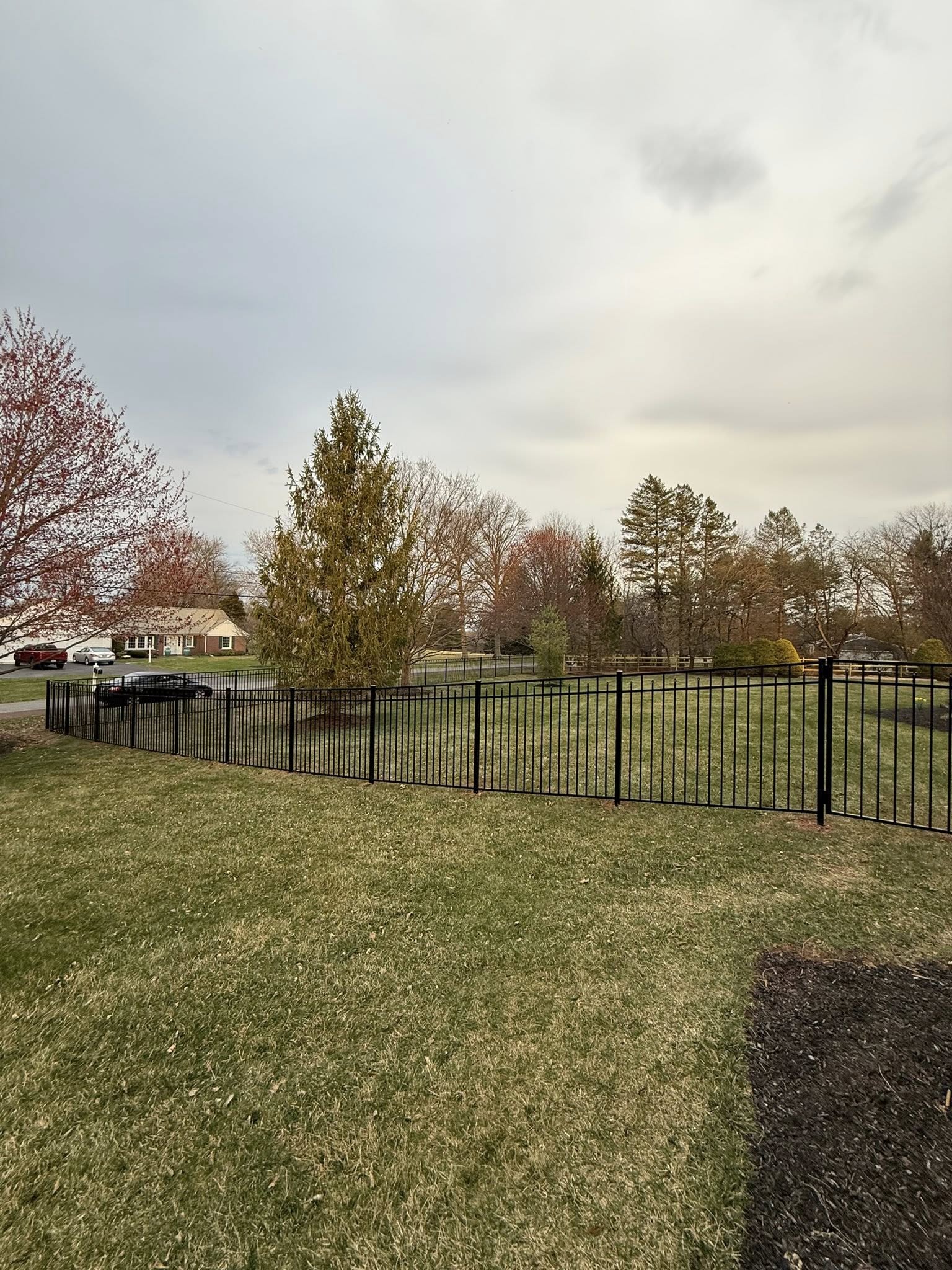 Fence installation by Ditmar