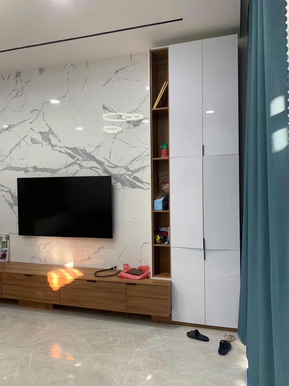 Khu Vực Ăn & Bếp – Mở, Sáng, Tiện Nghi