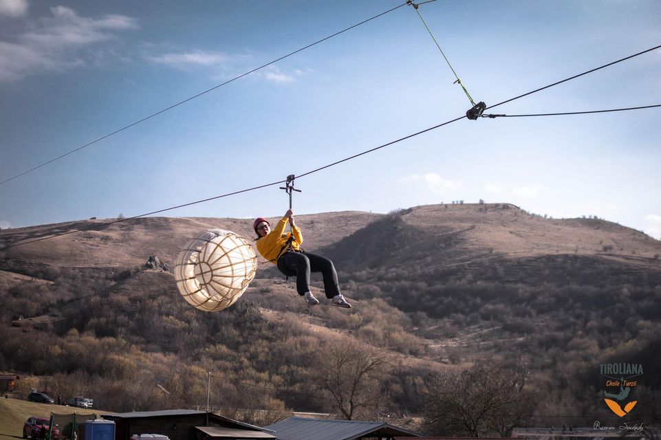 Zip Hike Steam daytrips cluj napoca — immersive Steampunk world of whirring cogs and vintage automatons