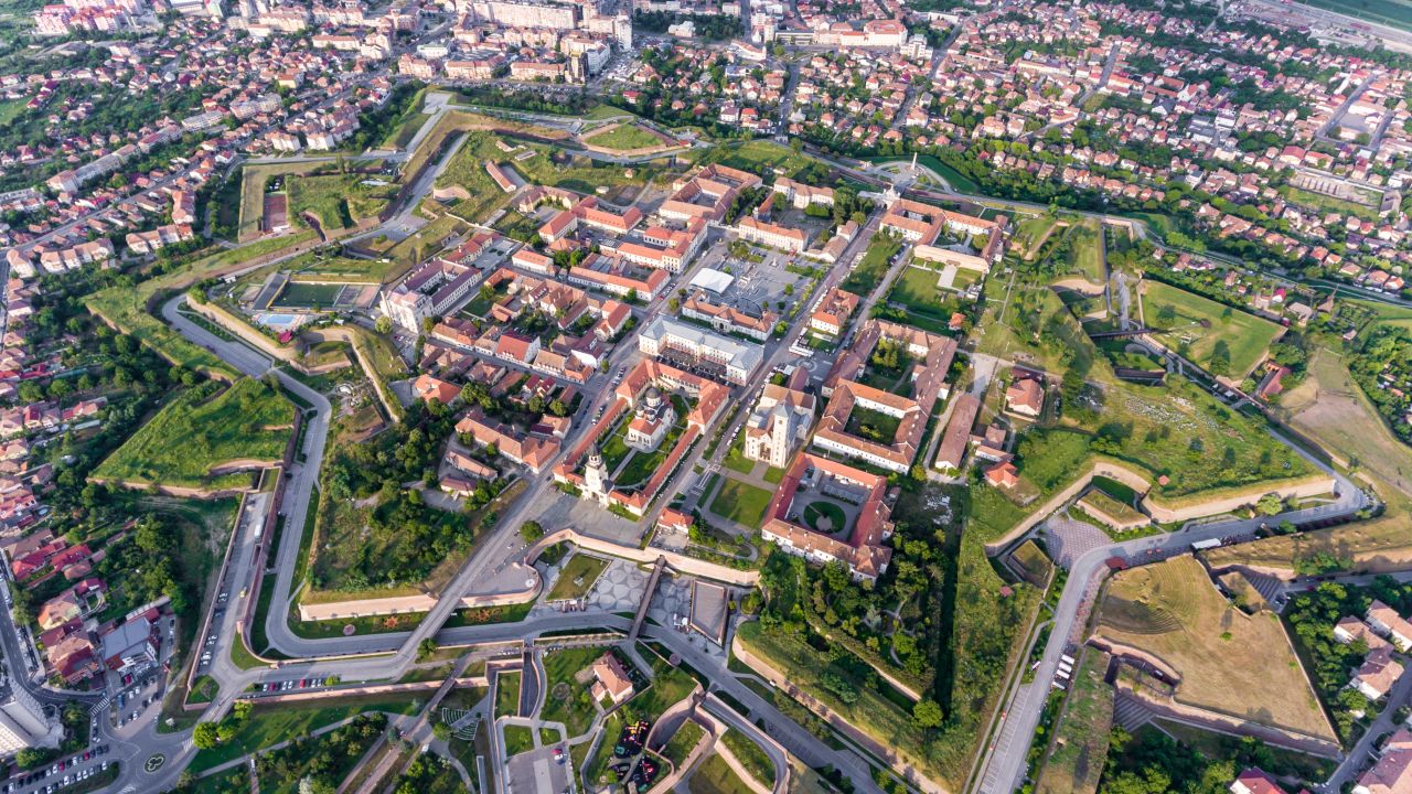 Salt Stone Sovereignty daytrips cluj napoca — Corvin Castle Renaissance architecture details