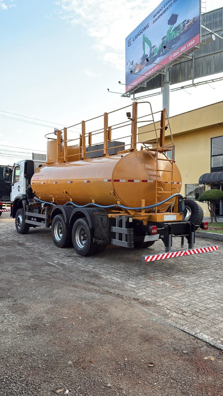 VW 26.280 - 2022 - AGRIBOMBA GASCOM 15.000 LITROS - 37.501 KM - foto 3