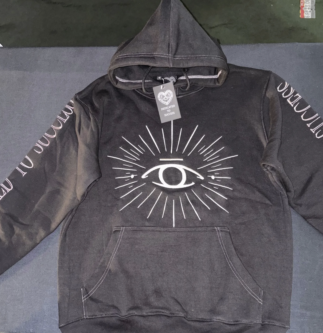 Pullover Hoodie 1