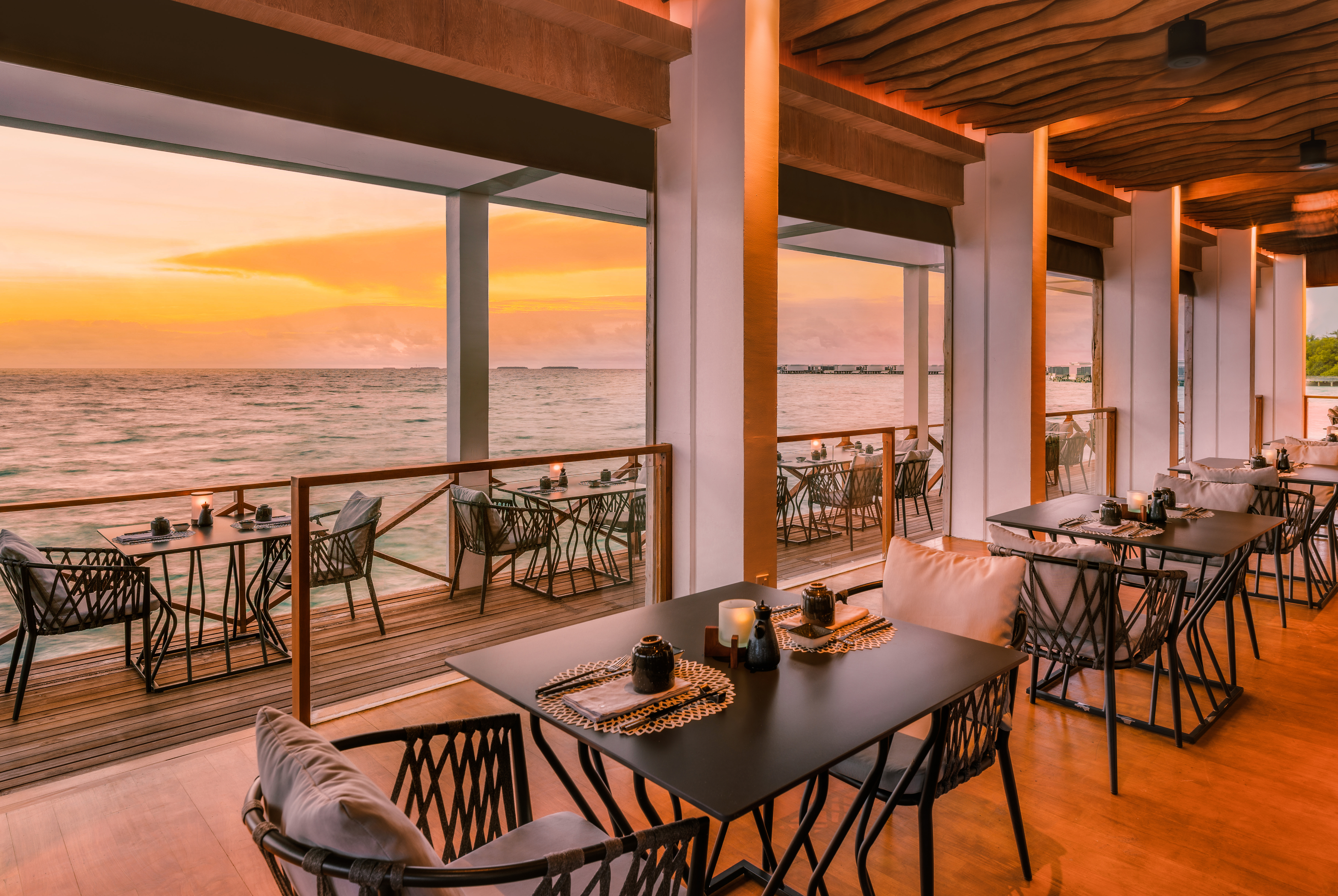 アミラ・モルディブ・リゾート&レジデンス Feeling Koi