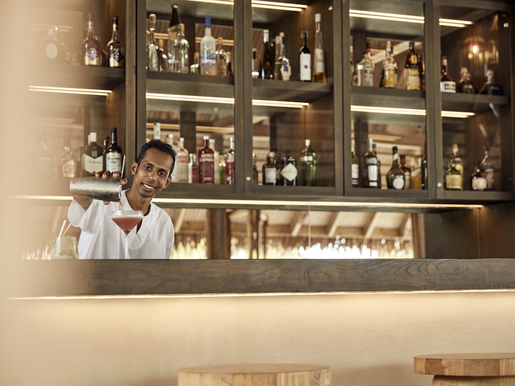 コモココアアイランド・モルディブ FARU Bar