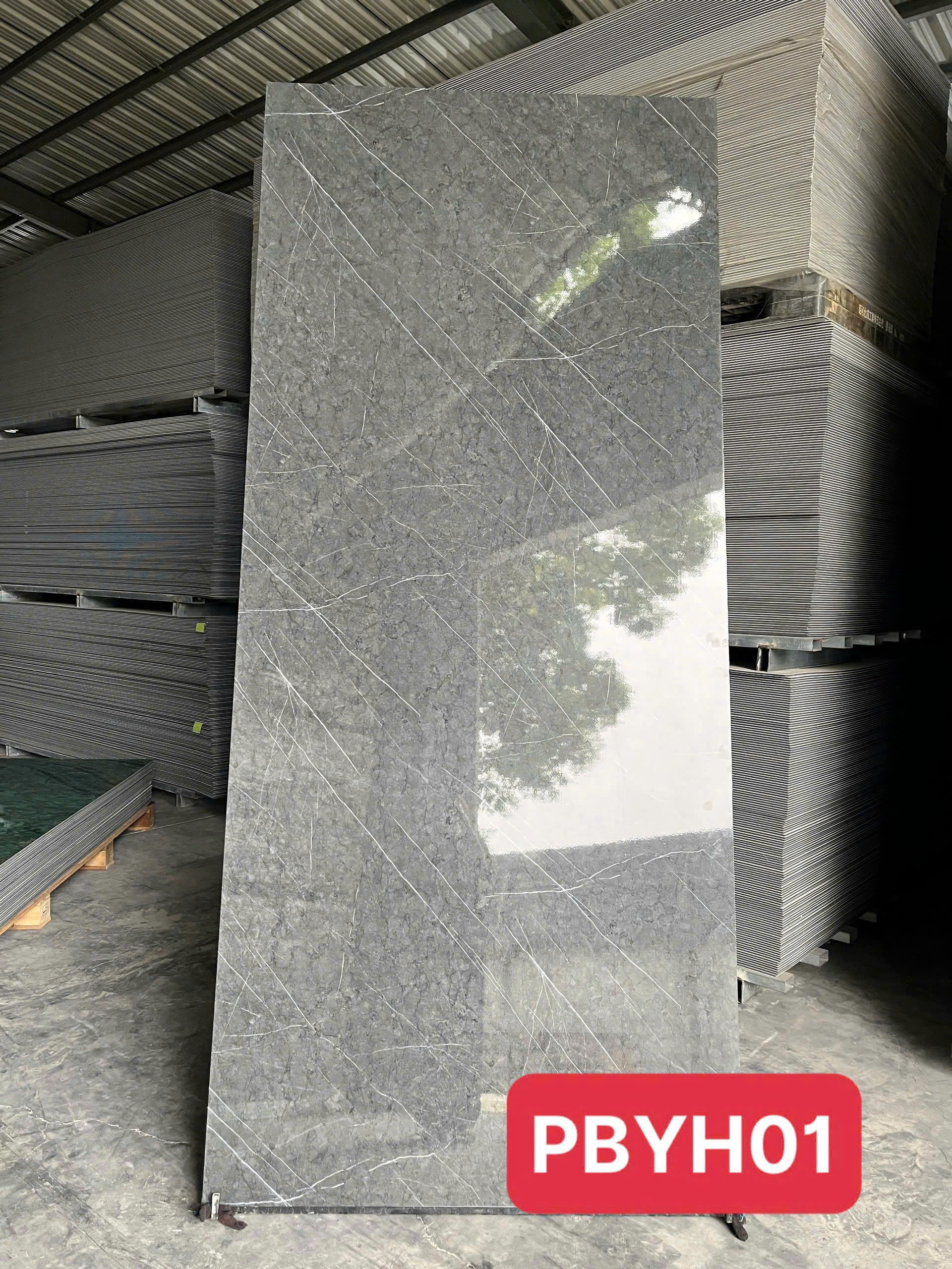 Tấm Ốp Than Tre – góc chụp 10 chi tiết thực tế