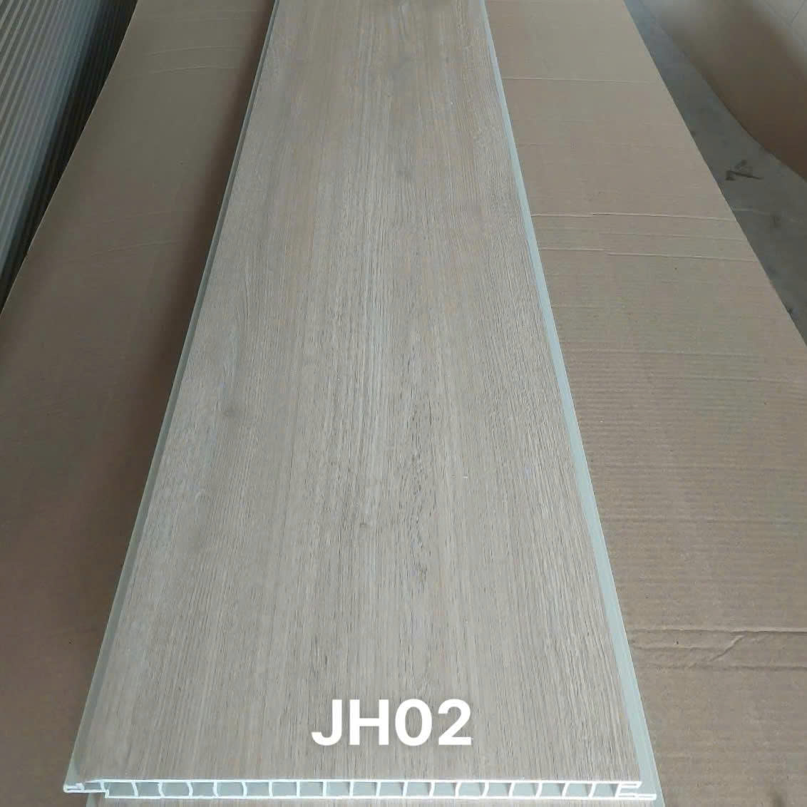 Tấm ốp than tre giả da nhựa Việt Pháp TECHCOMIN — vân da nổi 3D vàng đồng, nâu, đen