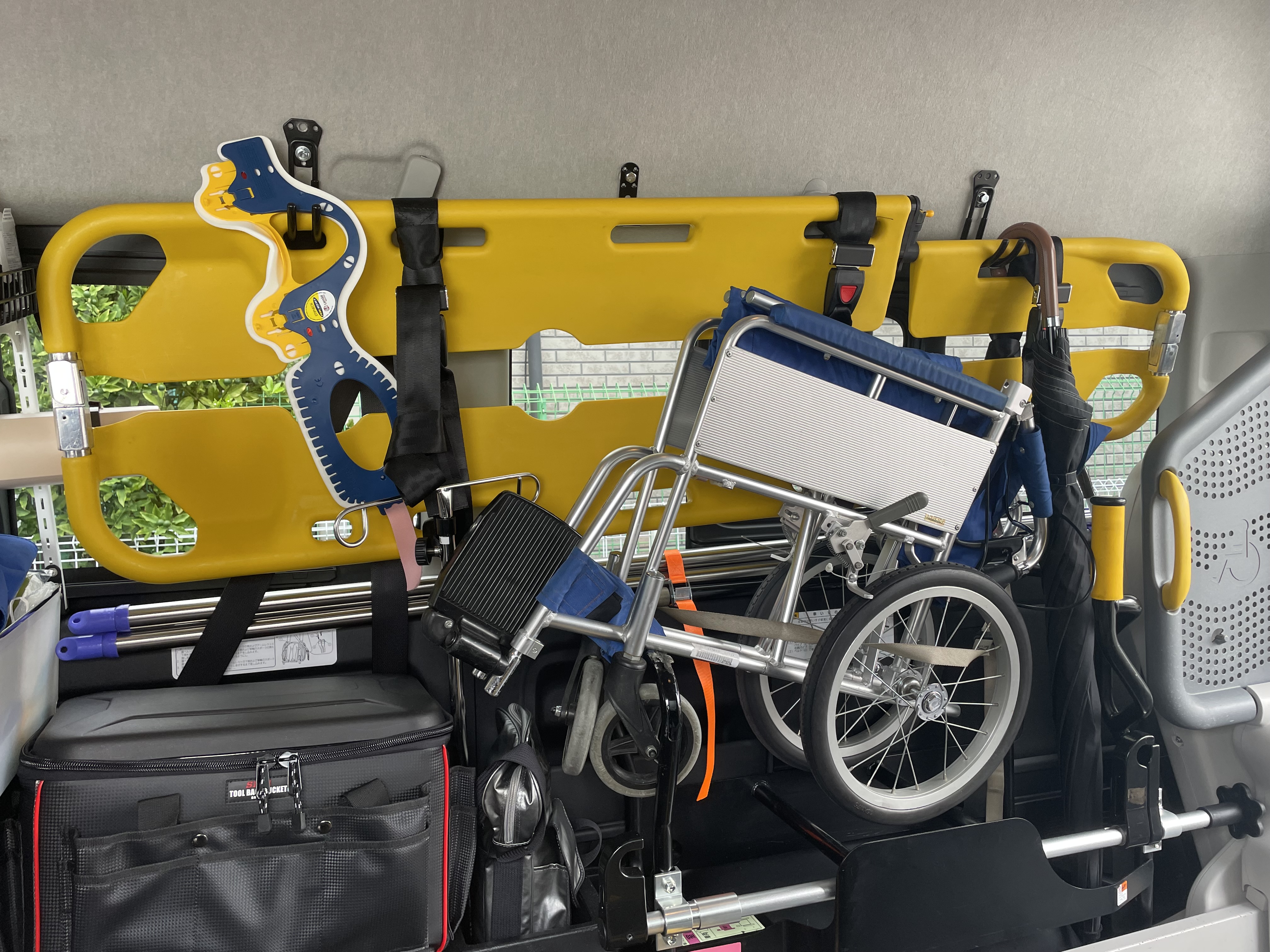 介護タクシー 資機材