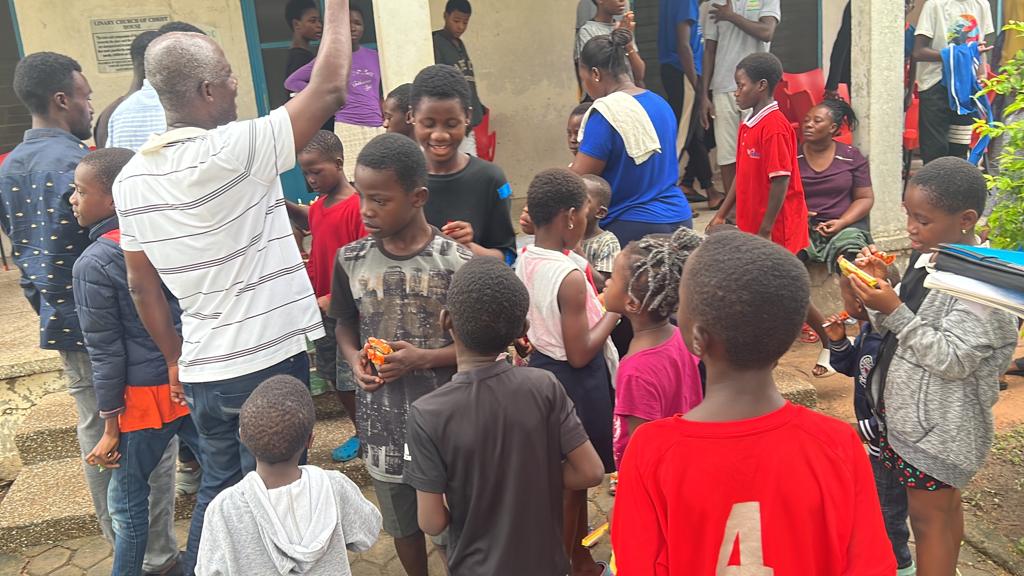 Food distribution