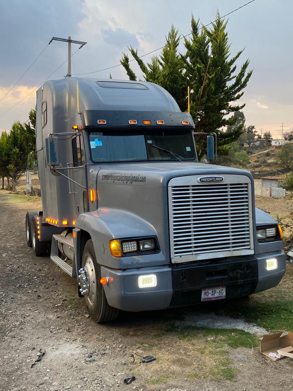 Camión Transportes Monroy