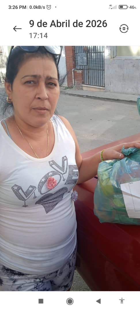 Entrega real de paquete en Cuba