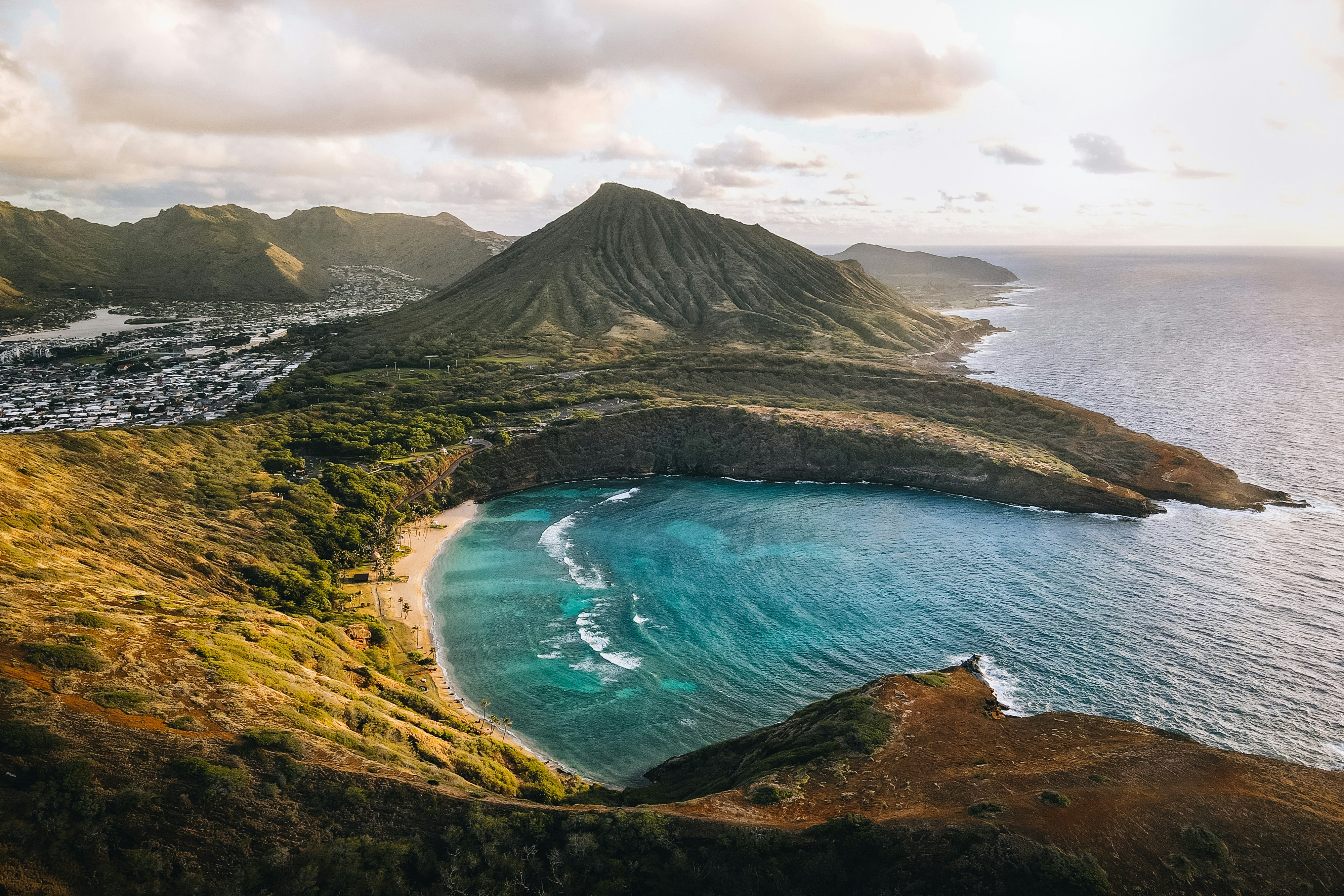 Oahu Hawaii coastal cliffs