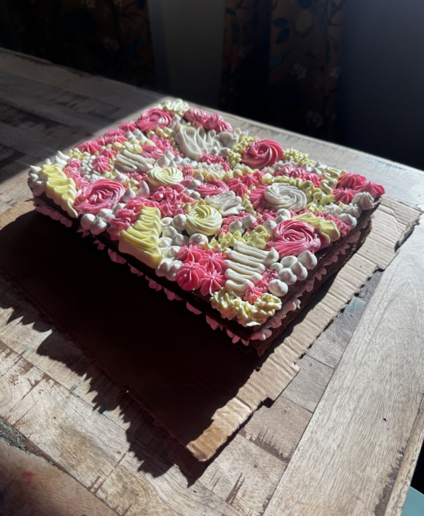 Floral cookie cake