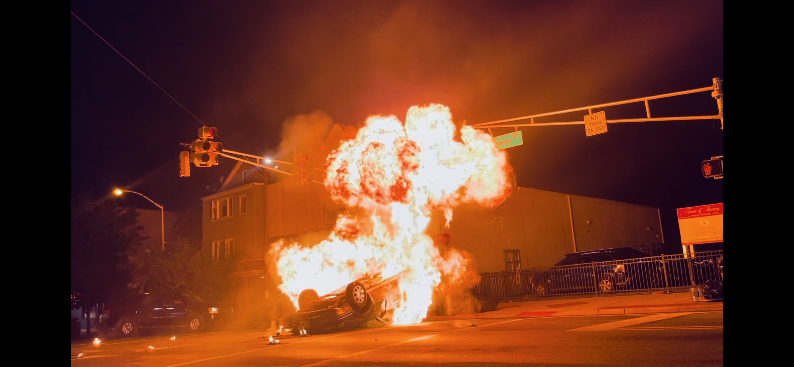 Fire gag in operation