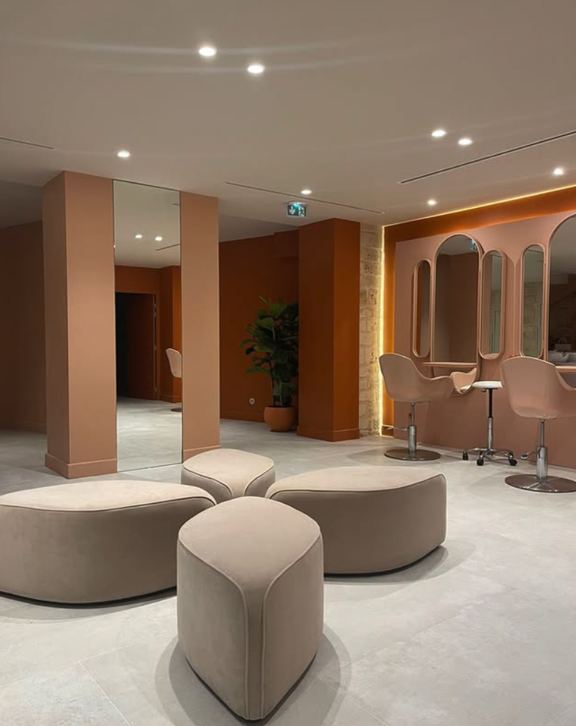 Aménagement intérieur haut de gamme — matériaux nobles, finitions irréprochables. #interiordesign #luxe