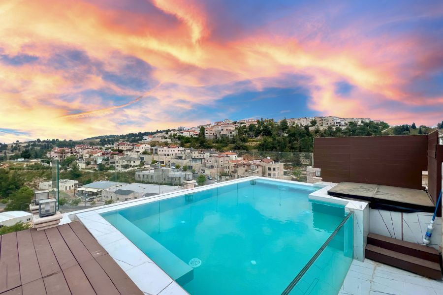 The Emerald Villa