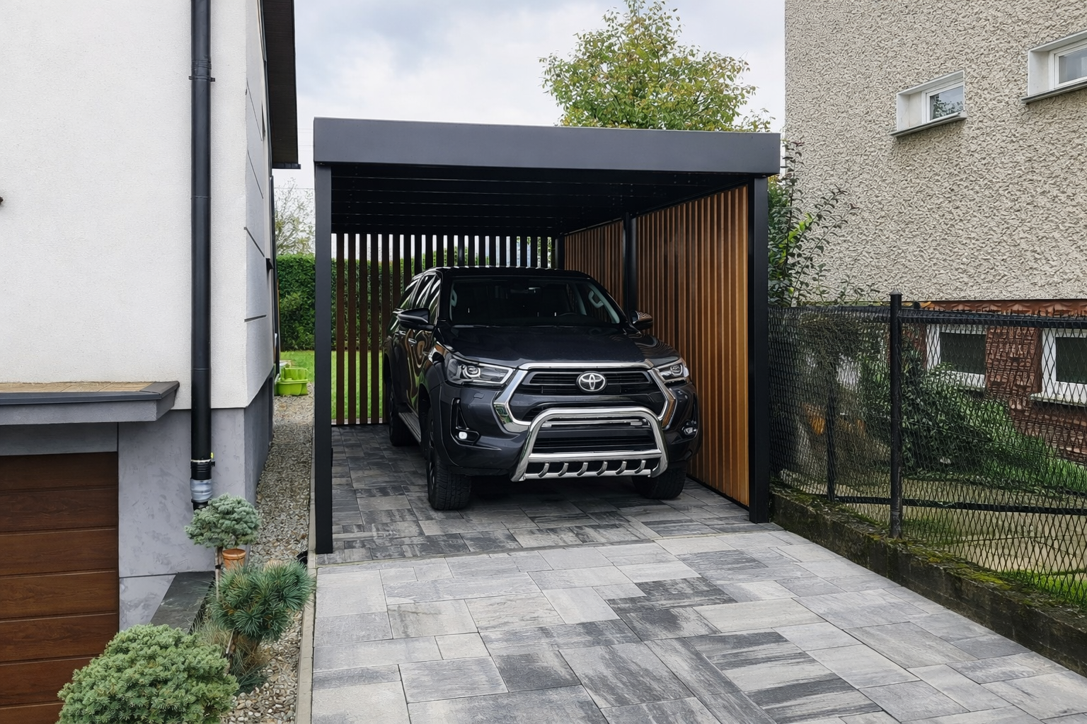 wiata samochodowa na wymiar Dolny Śląsk – realizacja 6