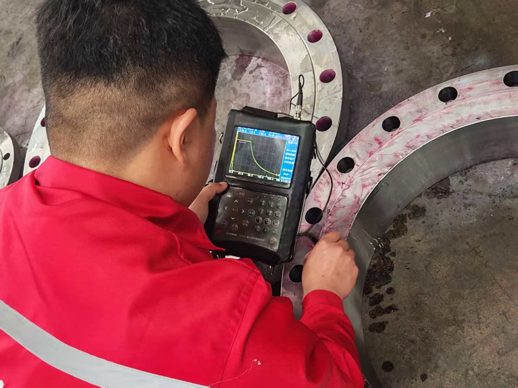Flange inspection photo 10
