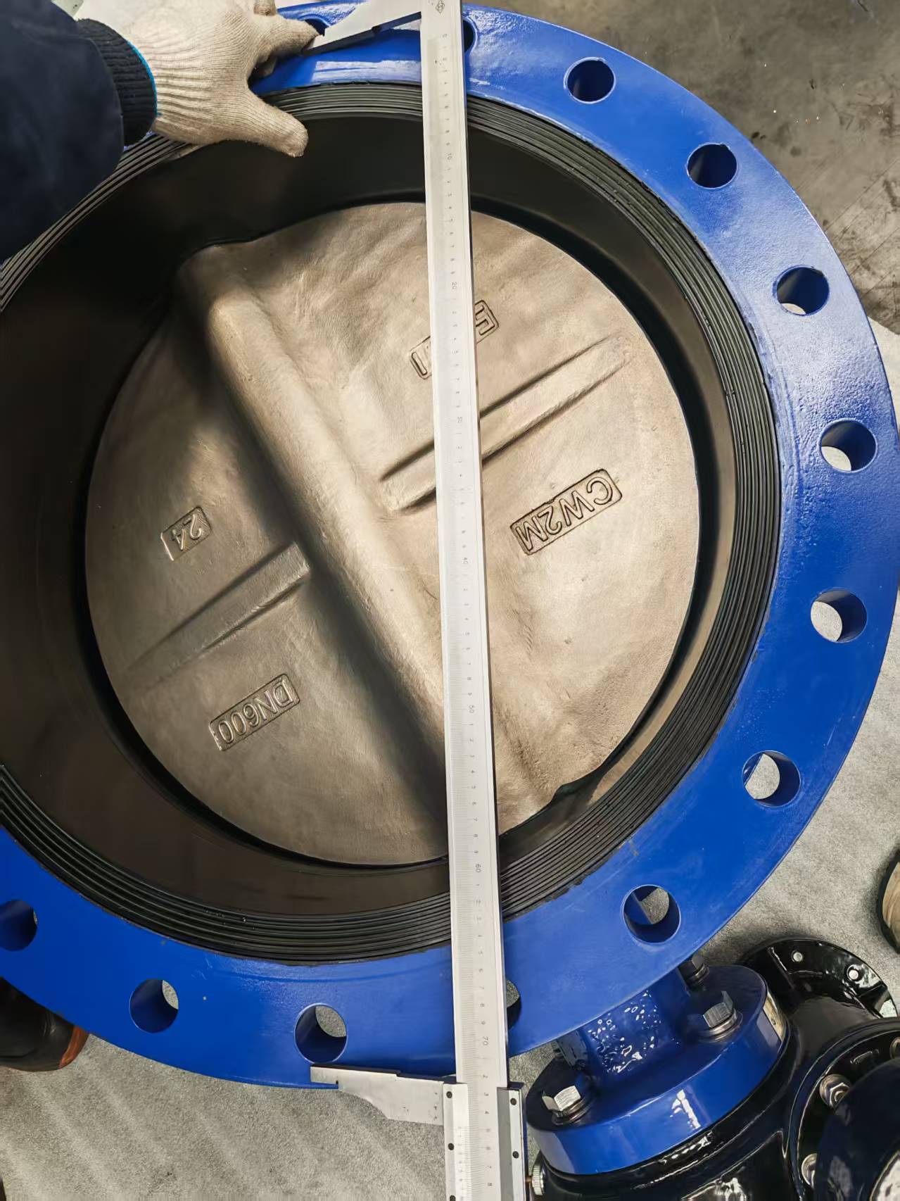 Valve inspection photo 8