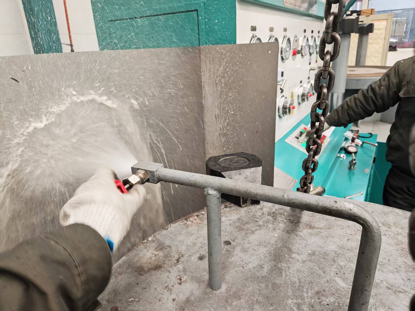 Valve inspection photo 15
