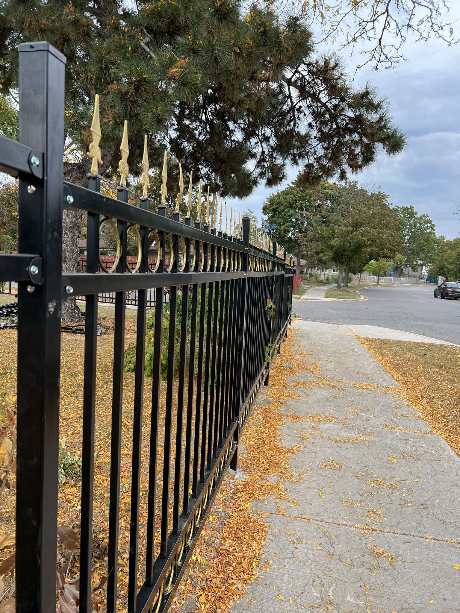 RESIDENTIAL fence project – Mississauga, ON