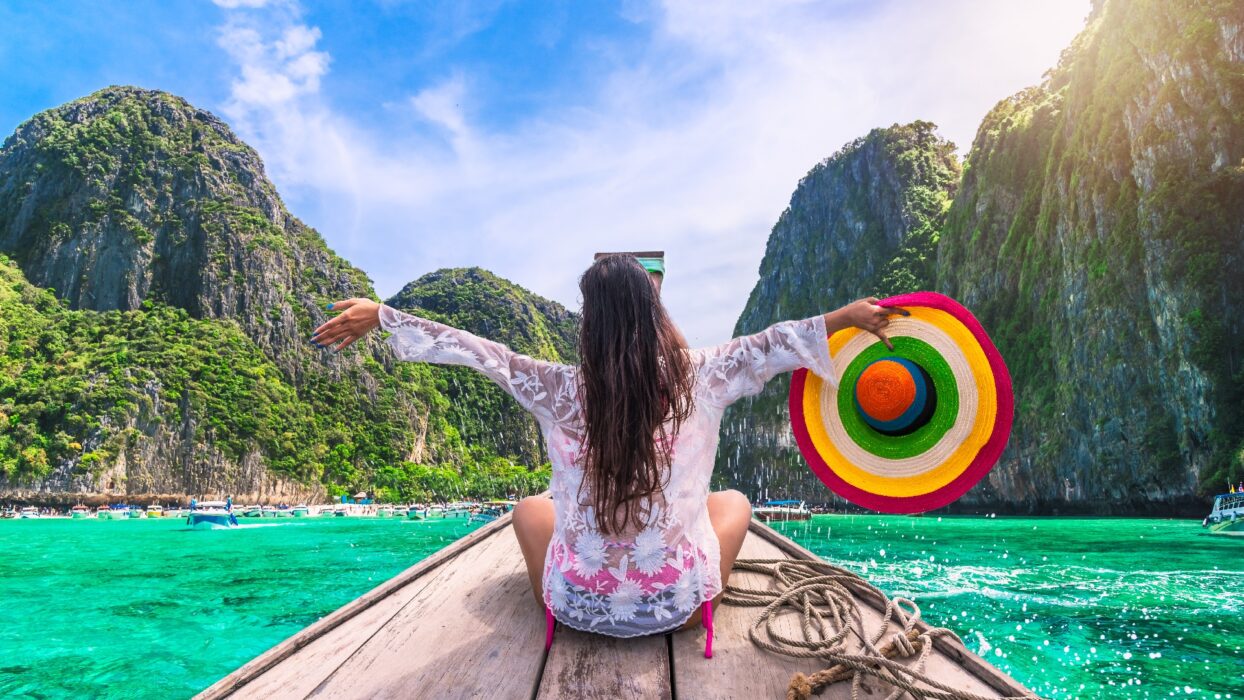 THAILAND - Golden Oldies Women