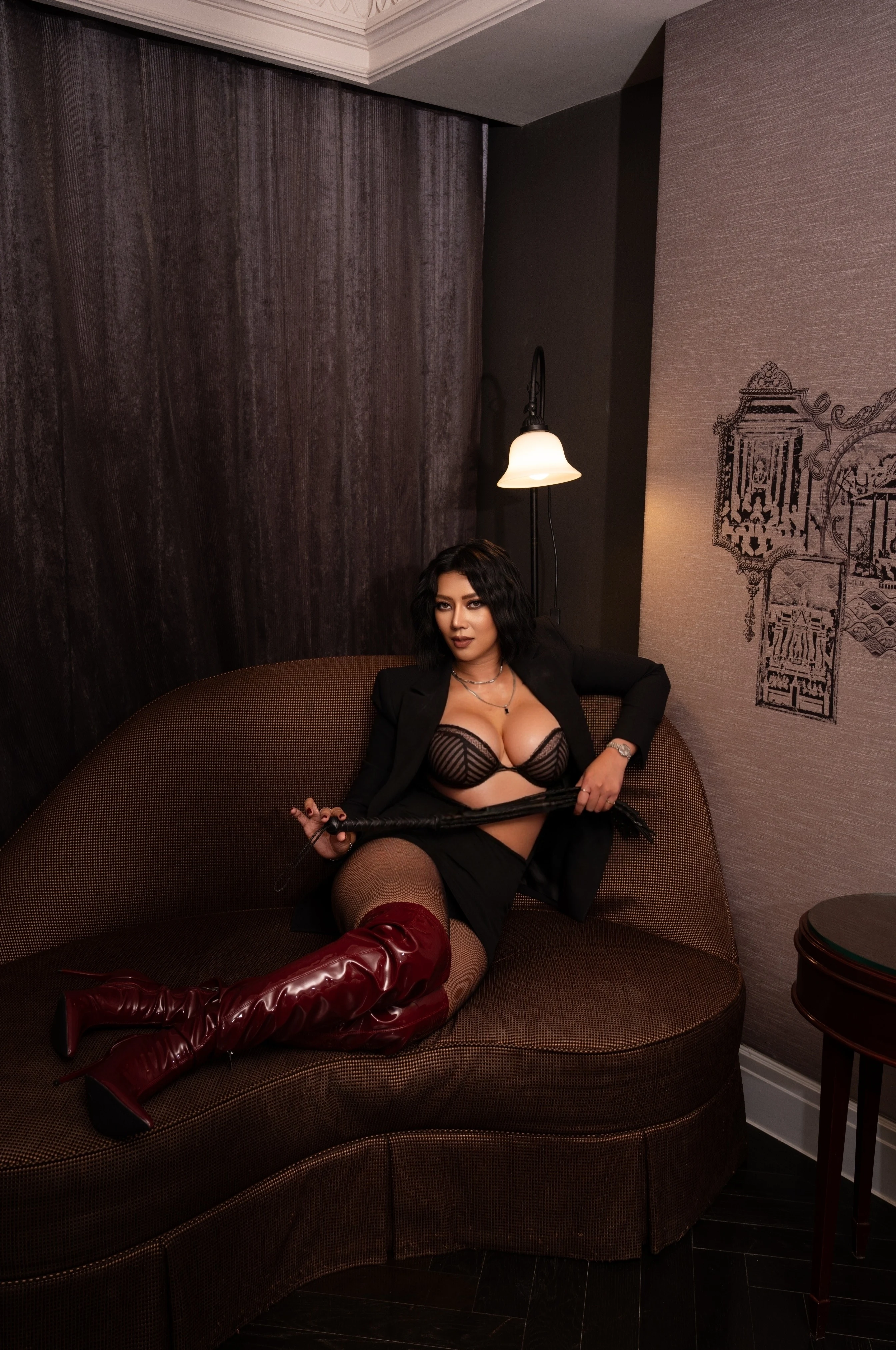 Mistress Bell gallery 7