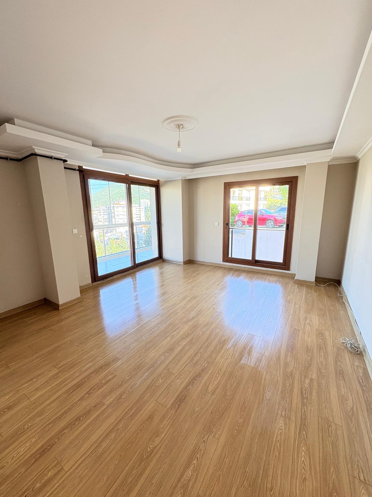 Boş Daire — Oda 2 sonra