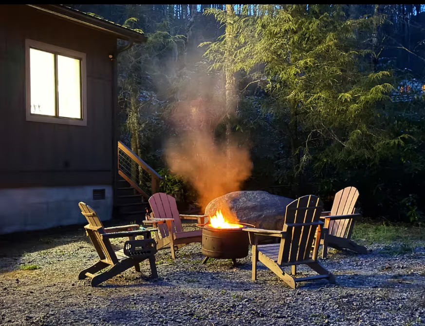 Glen Falls Luxury Cabin — top place to stay in Highlands NC