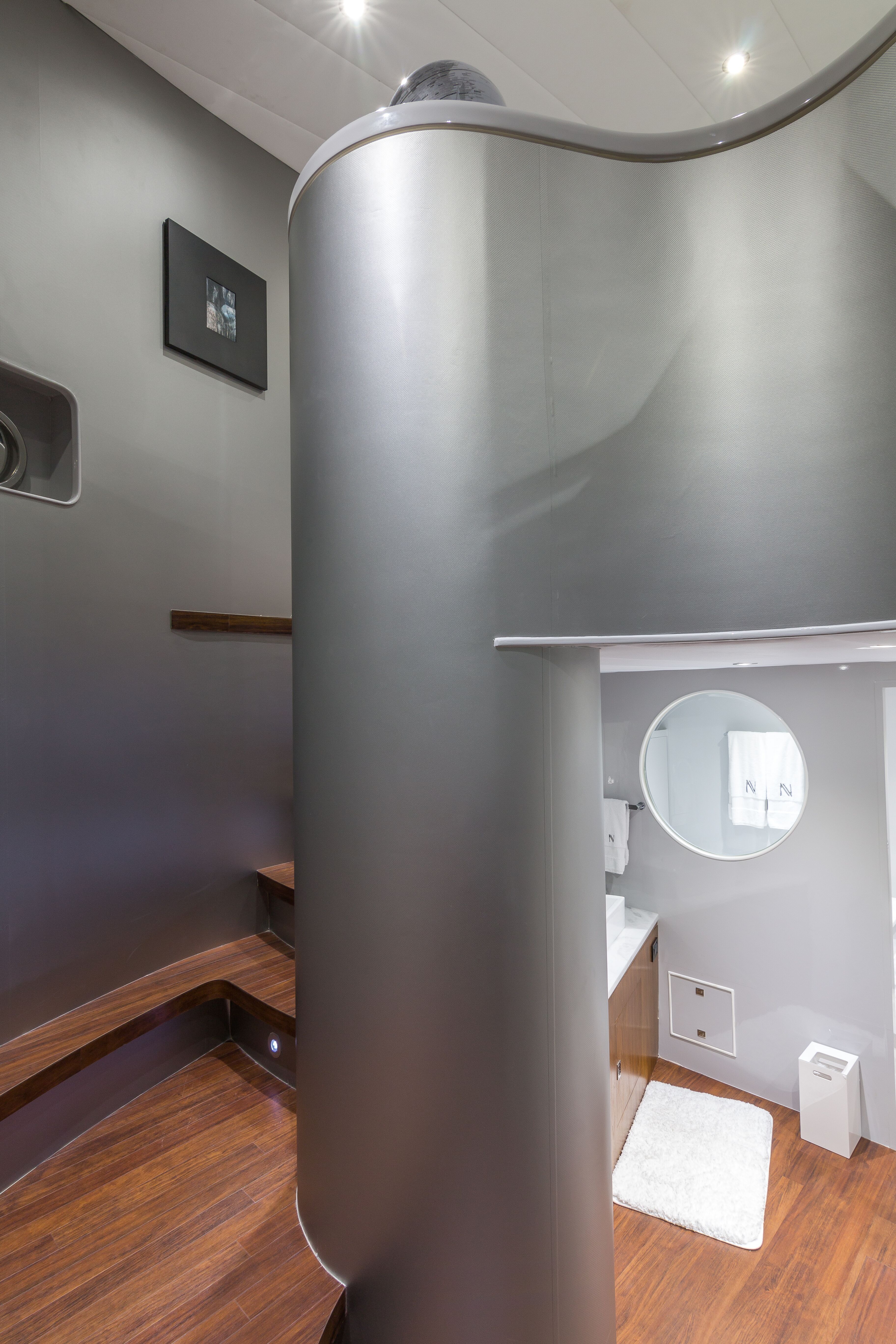 HORIZON NIRVANA guest cabin