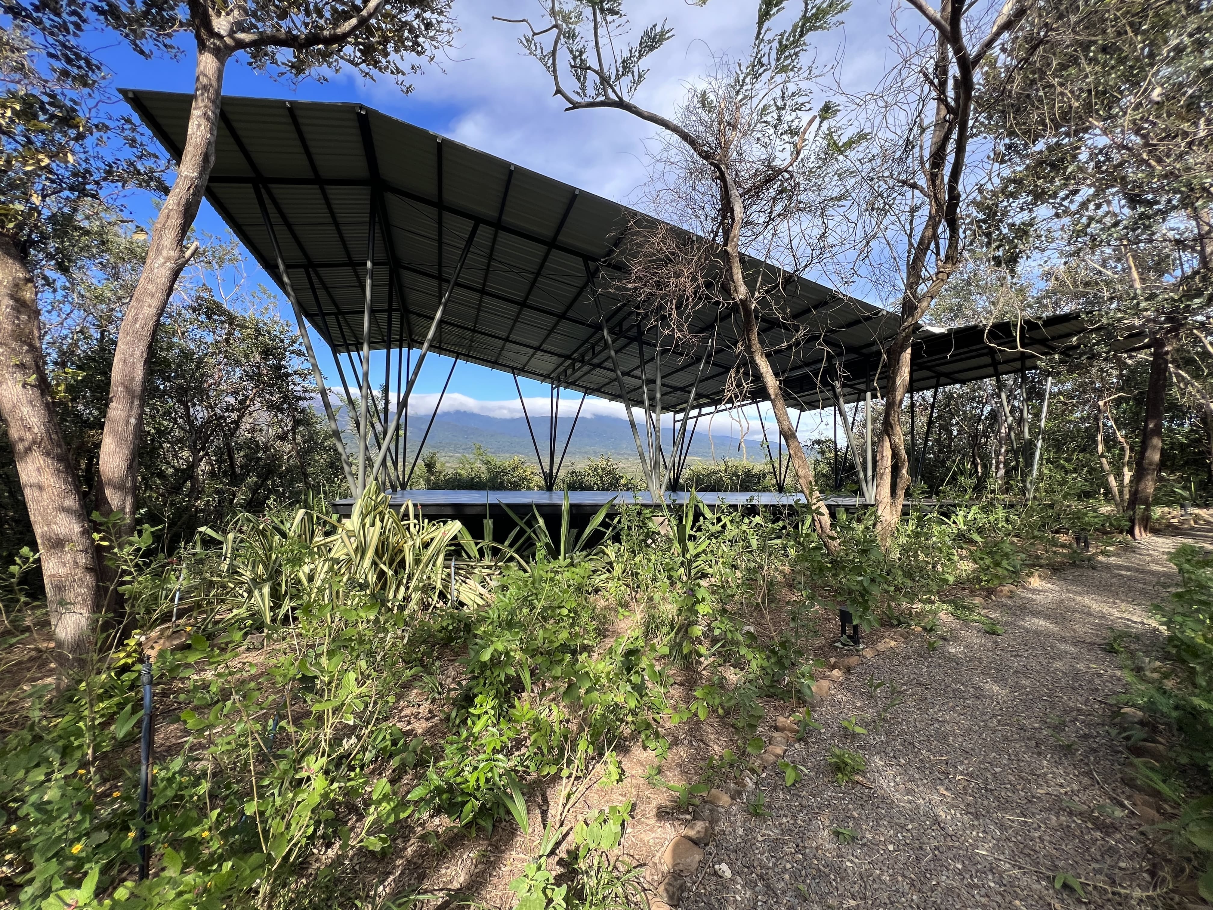 Guanacaste, Costa Rica - Sol Pathway Adventures mountain biking tour