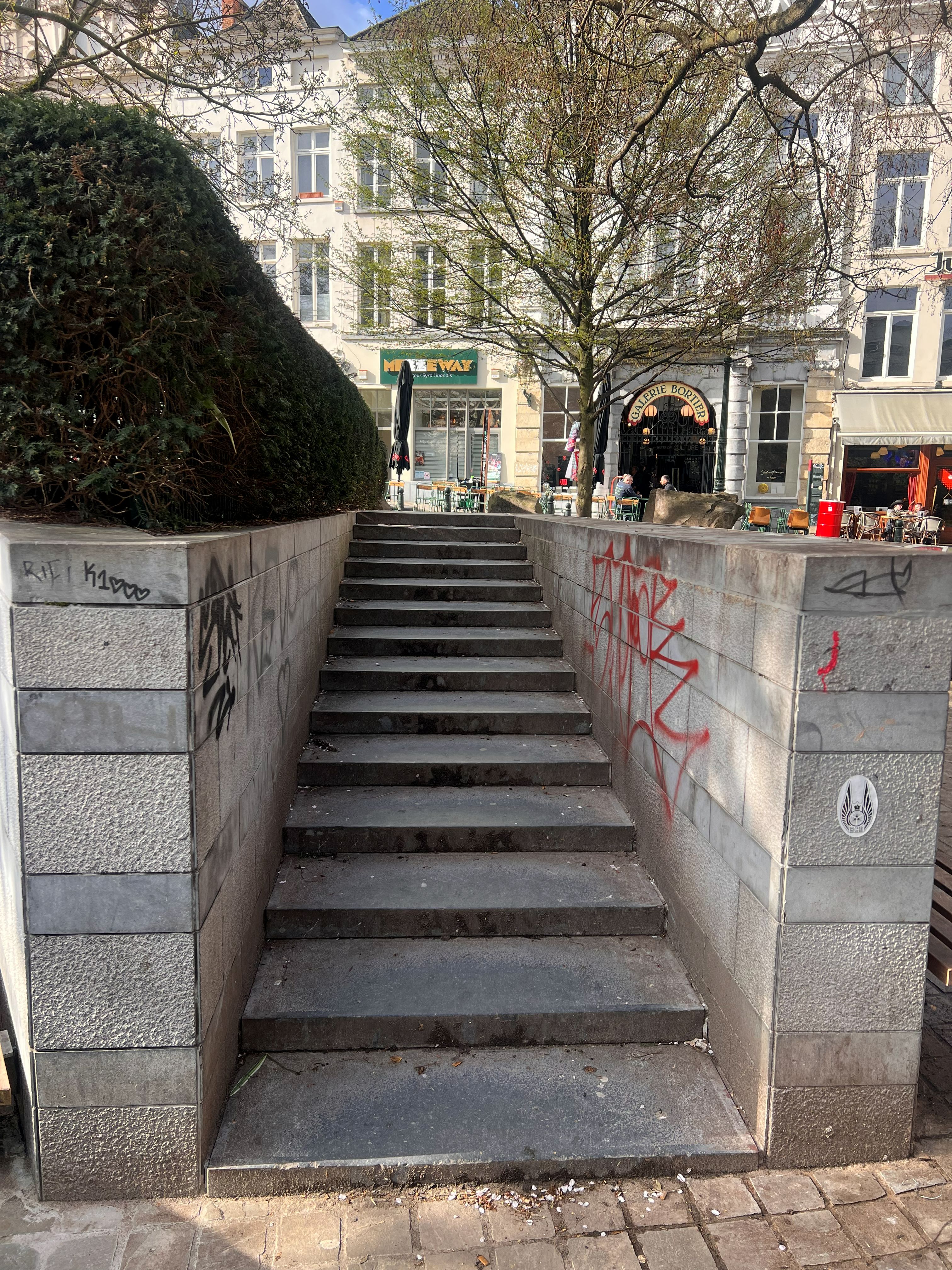 Avant - Nettoyage Escalier