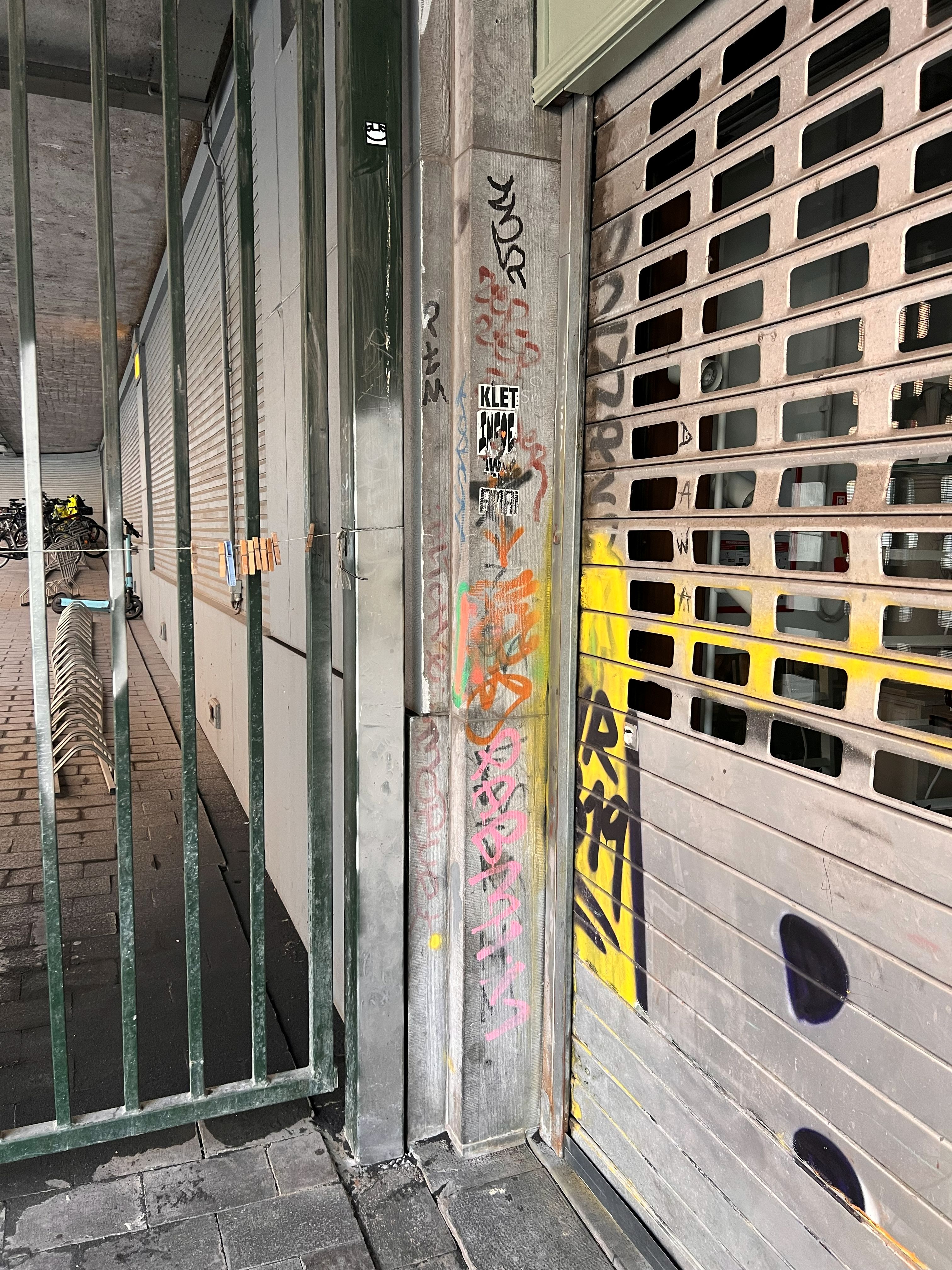 Avant - Mur Sablage