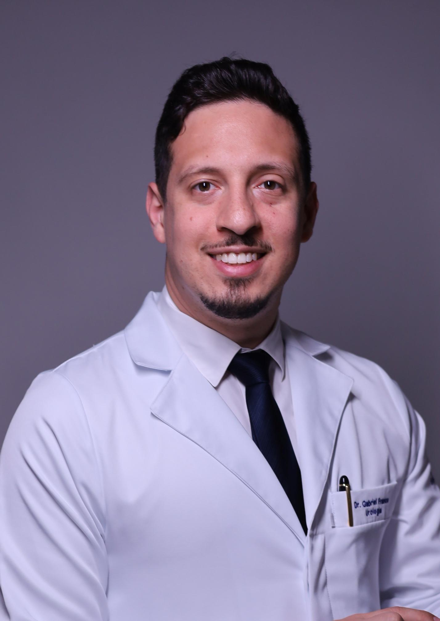 Dr. Gabriel Franco de Camargo Galindo