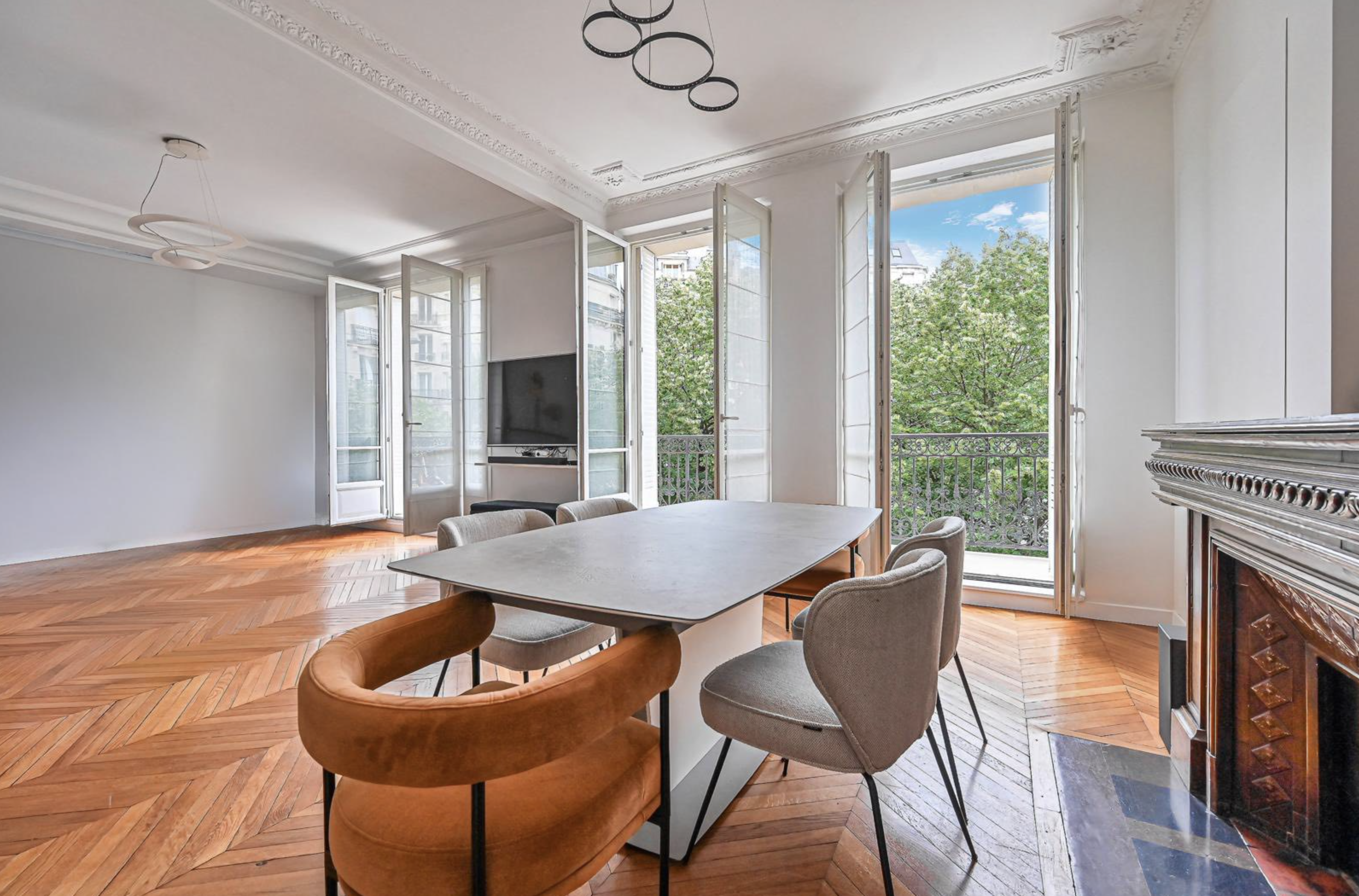 Appartement - Paris 17e — Rue Pierre Demours - photo 2