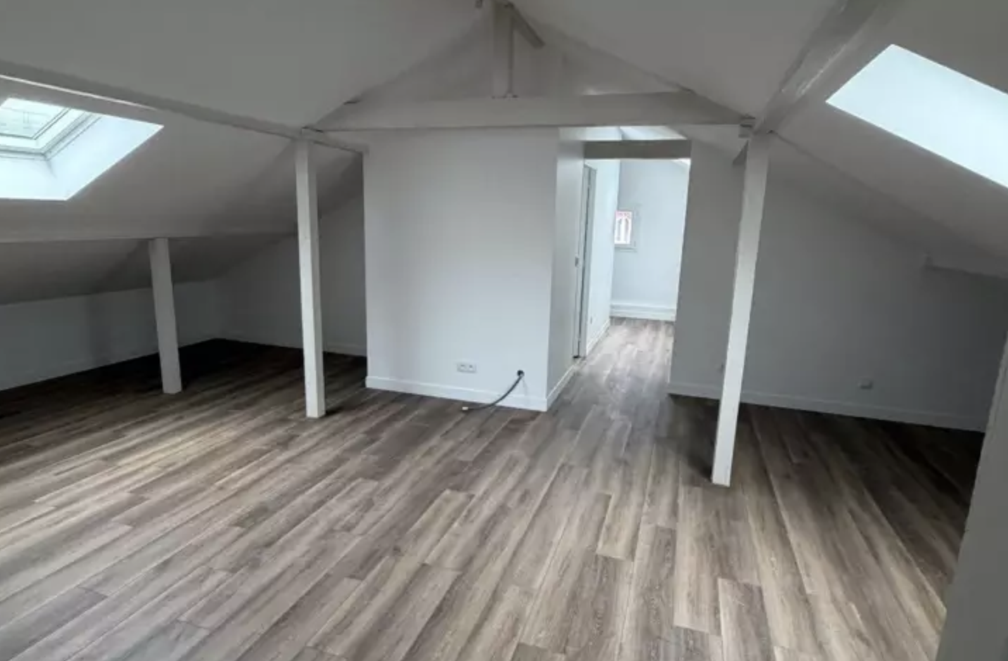 Appartement à louer - Villeneuve-Saint-Georges — Rue de Belleplace