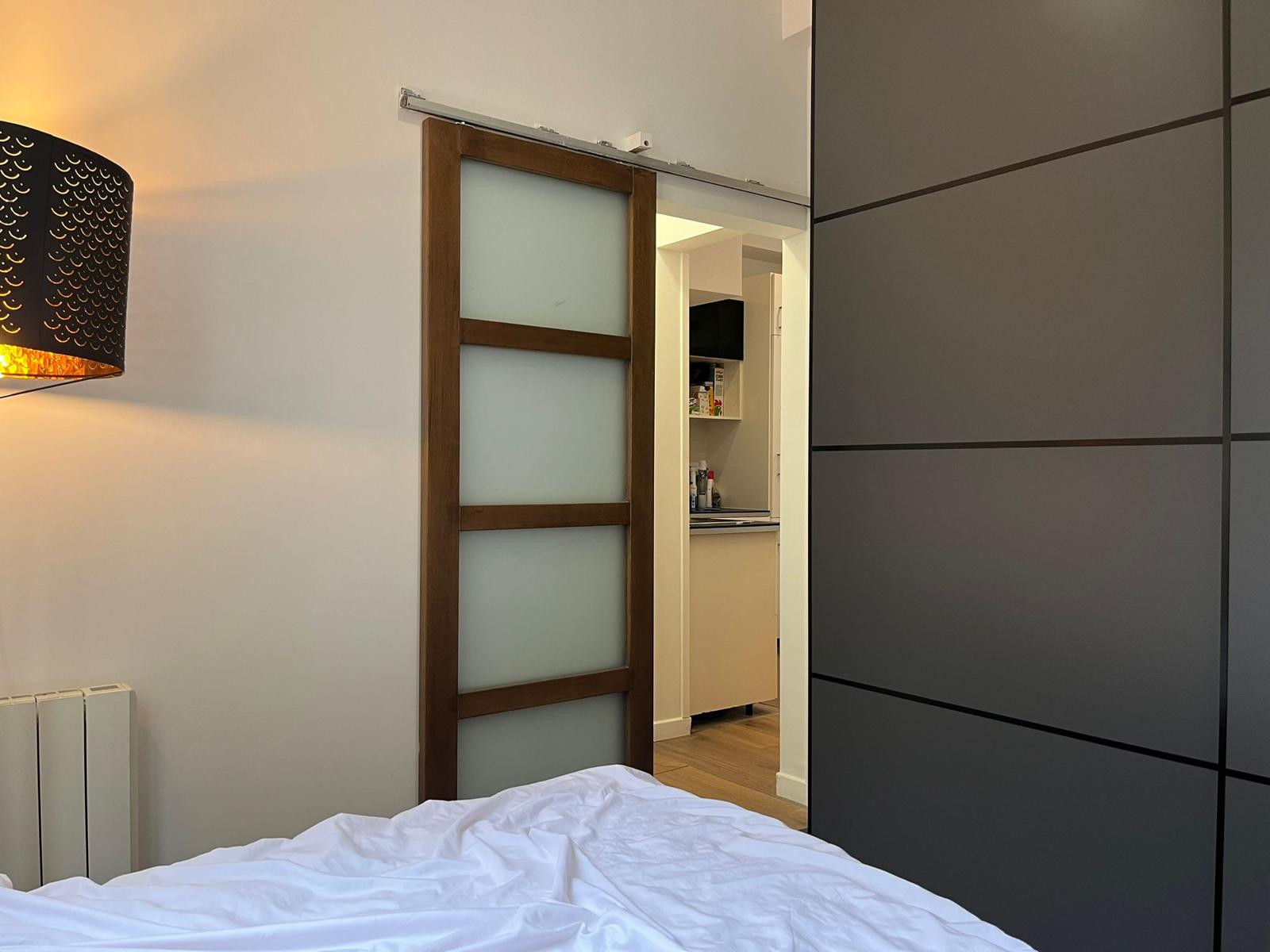 Appartement - Levallois-Perret — Rue Aristide Briand - photo 1