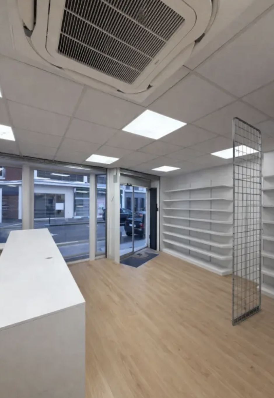 Local commercial à louer - Boulogne-Billancourt — Métro Marcel Sembat