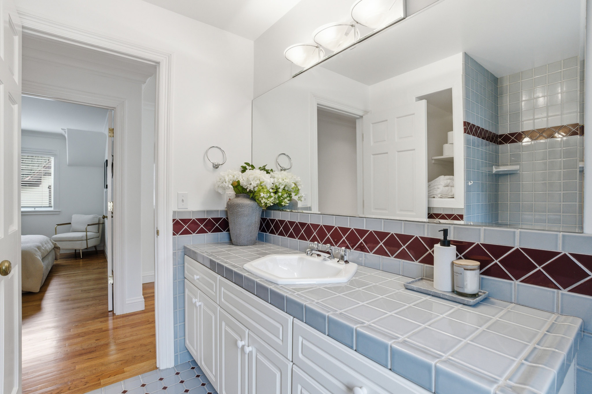 Property photo 43